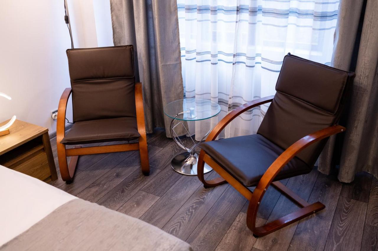 Apartament Alessia Дробета-Турну-Северин Экстерьер фото